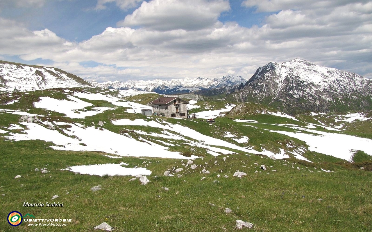 28 Rifugio Gherardi....JPG